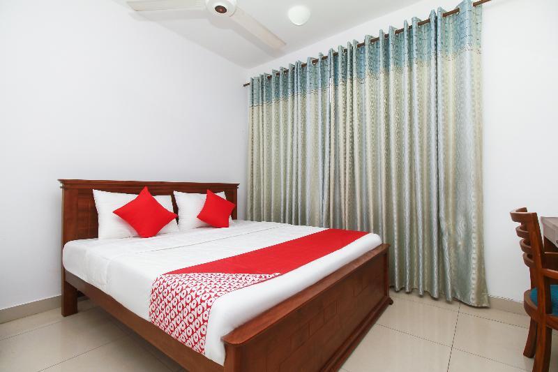 Oyo 126 Reliance Hotel Colombo Exterior photo